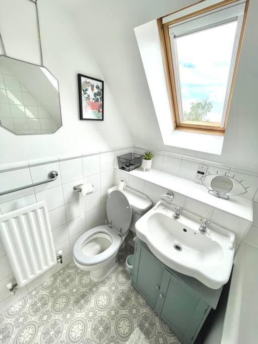 High-End 2 Bed Maisonette In Beaulieu Park 브룸필드 외부 사진